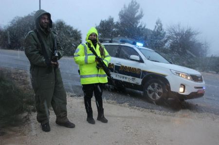 اسرائيل تعلن حالة الطوارئ استعدادا للعاصفة الثلجية المرتقبة